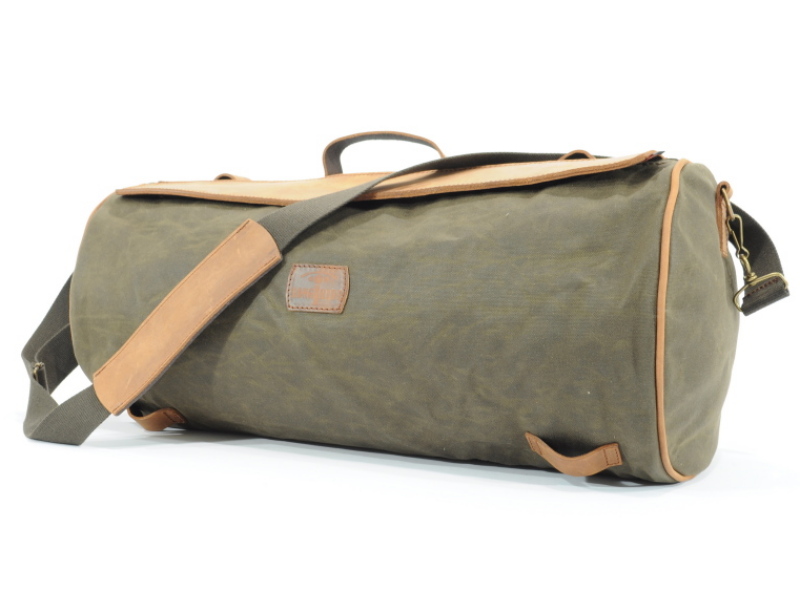 Canvas best sale roller bag